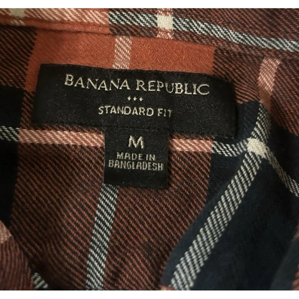 Banana Republic Standard Fit Mens M Plaid Flannel Button Up Cotton Shirt